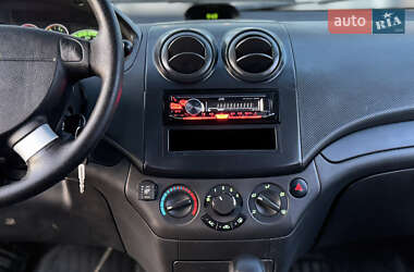 Седан Chevrolet Aveo 2008 в 