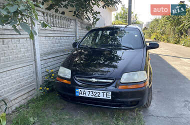 Седан Chevrolet Aveo 2005 в Киеве