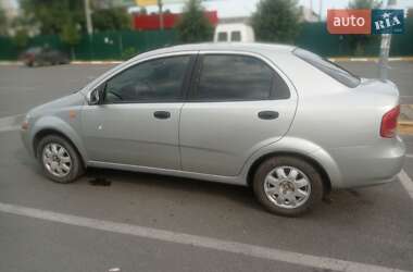 Седан Chevrolet Aveo 2005 в 