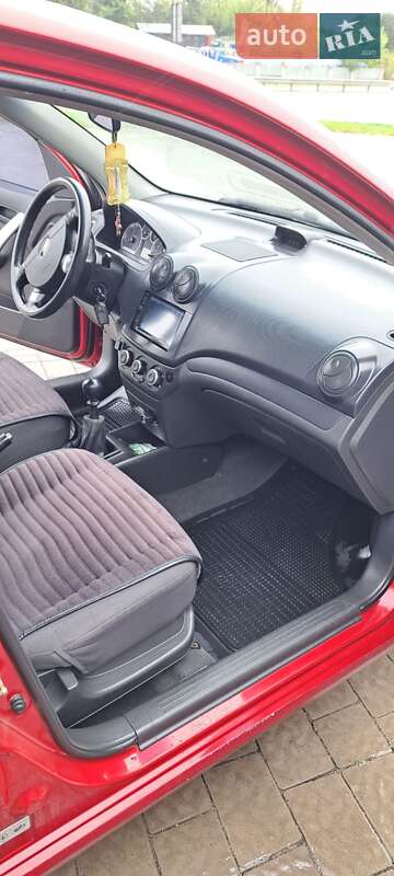 Седан Chevrolet Aveo 2006 в Тернополе