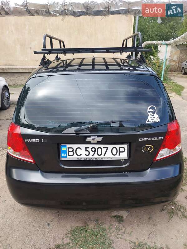 Хэтчбек Chevrolet Aveo 2005 в Николаеве