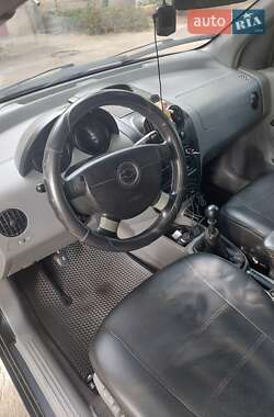 Хетчбек Chevrolet Aveo 2005 в Миколаєві