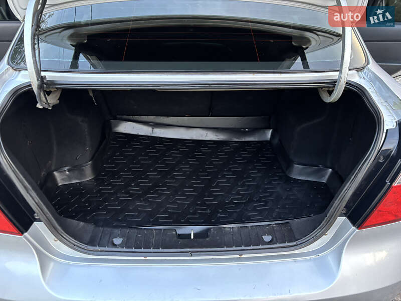 Седан Chevrolet Aveo 2008 в Запорожье