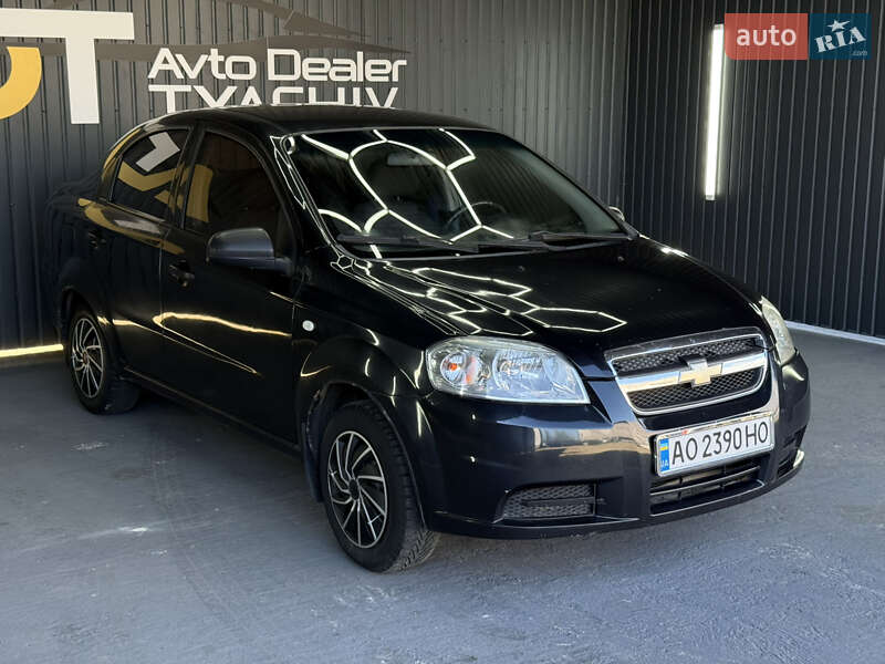 Седан Chevrolet Aveo 2008 в Тячеве