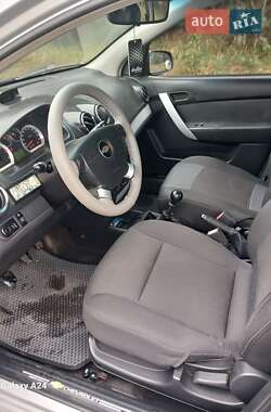 Седан Chevrolet Aveo 2008 в 