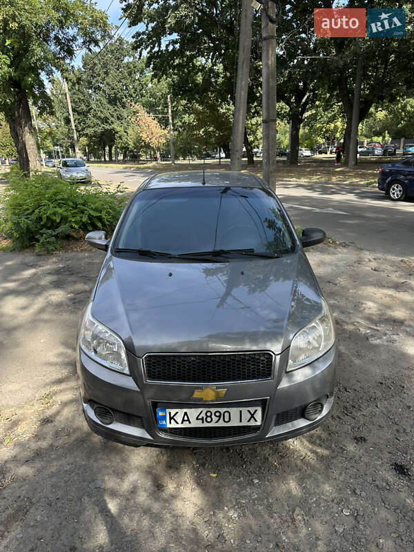 Хэтчбек Chevrolet Aveo 2009 в 