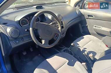Седан Chevrolet Aveo 2010 в 
