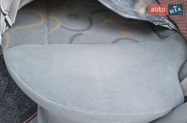 Седан Chevrolet Aveo 2004 в 