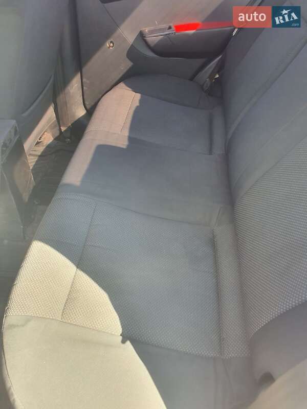 Седан Chevrolet Aveo 2006 в Козятині