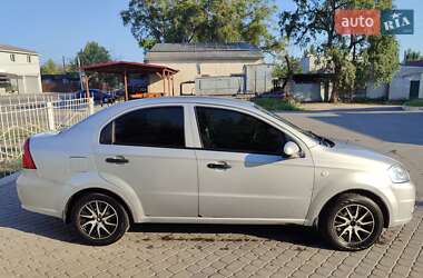 Седан Chevrolet Aveo 2006 в 