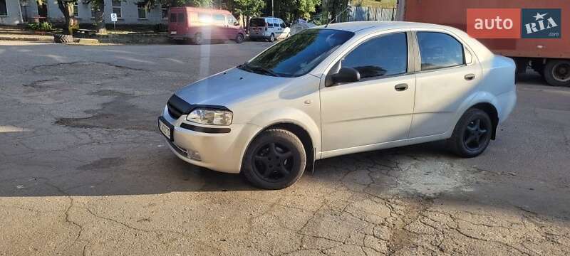 Chevrolet Aveo 2005