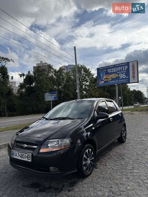 Хэтчбек Chevrolet Aveo 2006 в Броварах