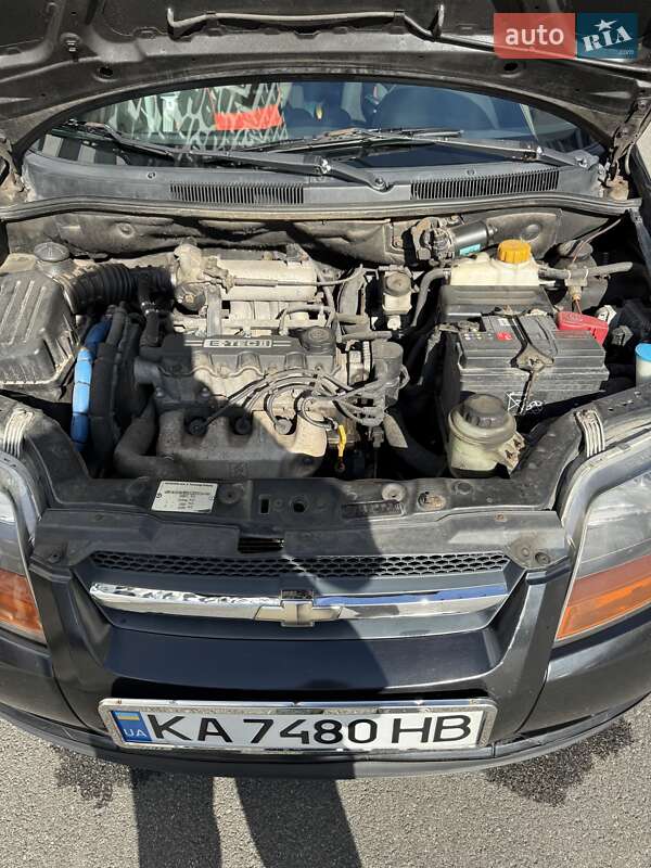 Хэтчбек Chevrolet Aveo 2006 в Броварах