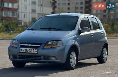 Хэтчбек Chevrolet Aveo 2006 в Запорожье