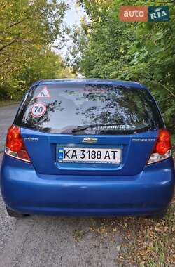Хэтчбек Chevrolet Aveo 2006 в 