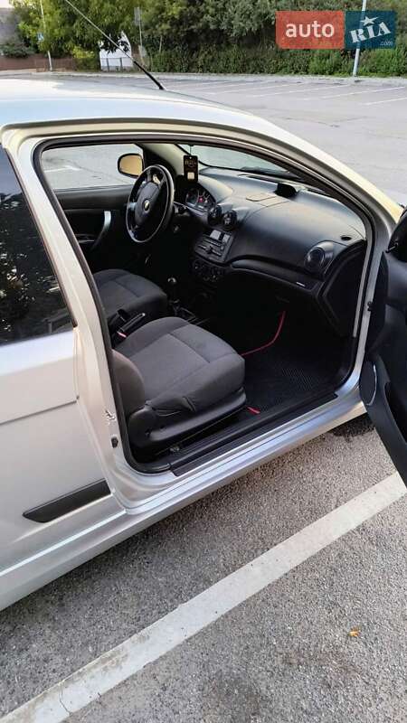 Хэтчбек Chevrolet Aveo 2009 в Владимире