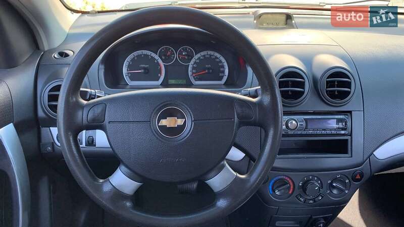 Седан Chevrolet Aveo 2011 в Хмельницком