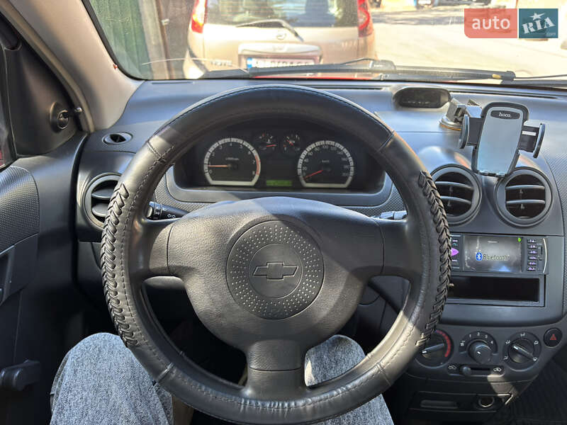 Седан Chevrolet Aveo 2010 в Одесі
