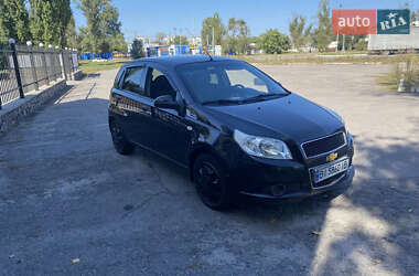 Хэтчбек Chevrolet Aveo 2009 в 