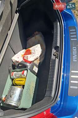 Хэтчбек Chevrolet Aveo 2008 в 
