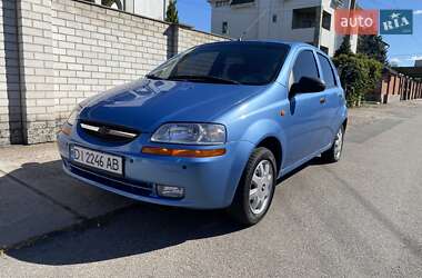 Хэтчбек Chevrolet Aveo 2005 в Киеве