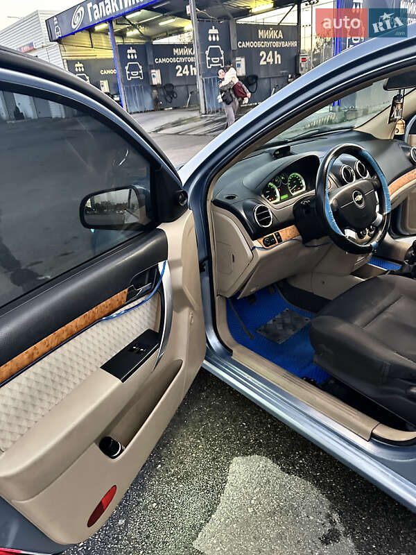 Седан Chevrolet Aveo 2008 в Запорожье