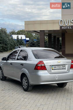 Седан Chevrolet Aveo 2007 в 