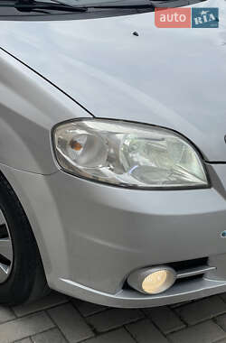 Седан Chevrolet Aveo 2007 в 