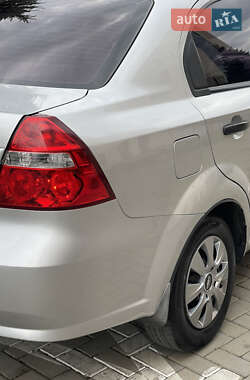 Седан Chevrolet Aveo 2007 в 