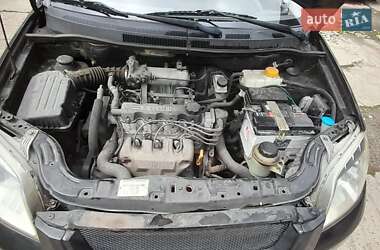 Седан Chevrolet Aveo 2006 в 