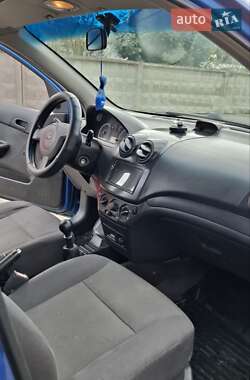Седан Chevrolet Aveo 2006 в 