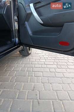 Хэтчбек Chevrolet Aveo 2008 в 
