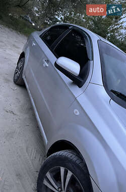 Седан Chevrolet Aveo 2008 в 