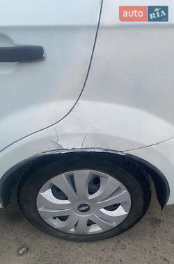 Седан Chevrolet Aveo 2008 в 