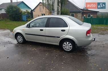 Седан Chevrolet Aveo 2005 в 