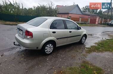 Седан Chevrolet Aveo 2005 в 