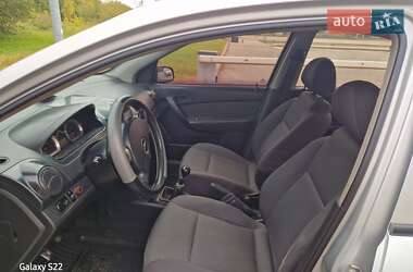 Седан Chevrolet Aveo 2008 в 