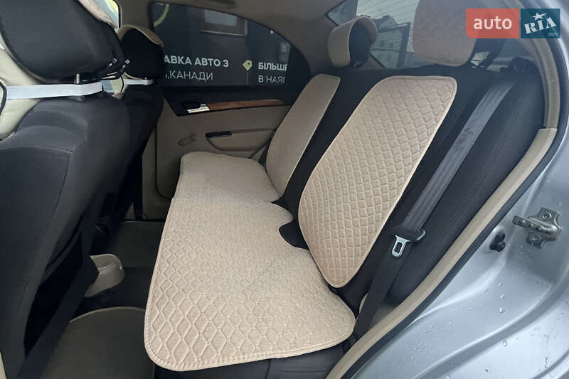 Седан Chevrolet Aveo 2007 в Стрые
