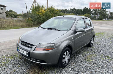 Хэтчбек Chevrolet Aveo 2006 в  фото 8 Хэтчбек Chevrolet Aveo 2006 в