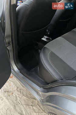 Седан Chevrolet Aveo 2008 в 