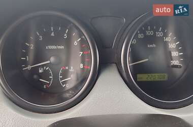 Седан Chevrolet Aveo 2005 в Львове