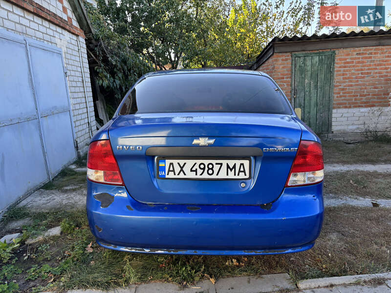 Седан Chevrolet Aveo 2006 в Изюме
