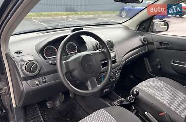 Седан Chevrolet Aveo 2011 в 