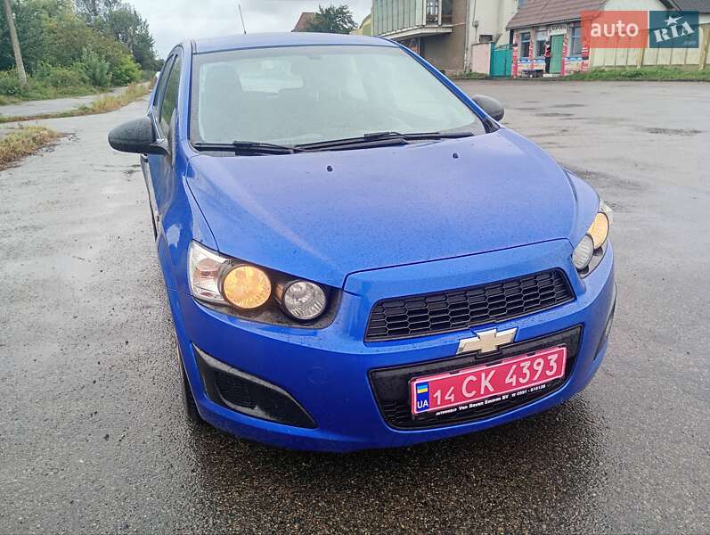 Хетчбек Chevrolet Aveo 2012 в Калуші фото 16 Хетчбек Chevrolet Aveo 2012 в Калуші