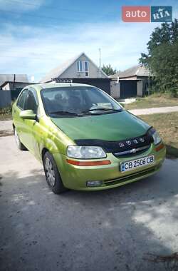 Седан Chevrolet Aveo 2005 в Чугуєві