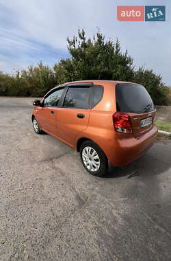 Хэтчбек Chevrolet Aveo 2007 в 