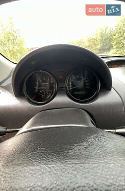 Хэтчбек Chevrolet Aveo 2007 в 