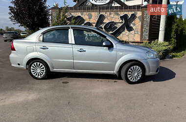 Седан Chevrolet Aveo 2006 в 