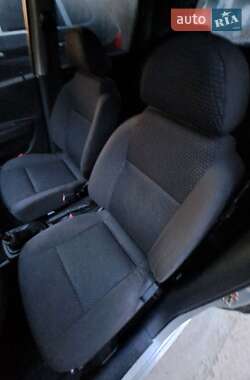 Хэтчбек Chevrolet Aveo 2005 в Новояворовске