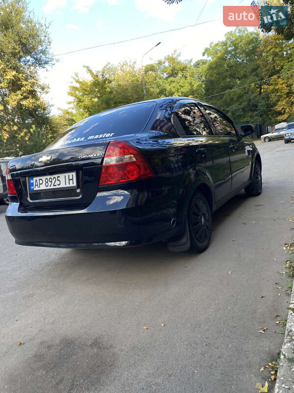 Седан Chevrolet Aveo 2013 в Запорожье